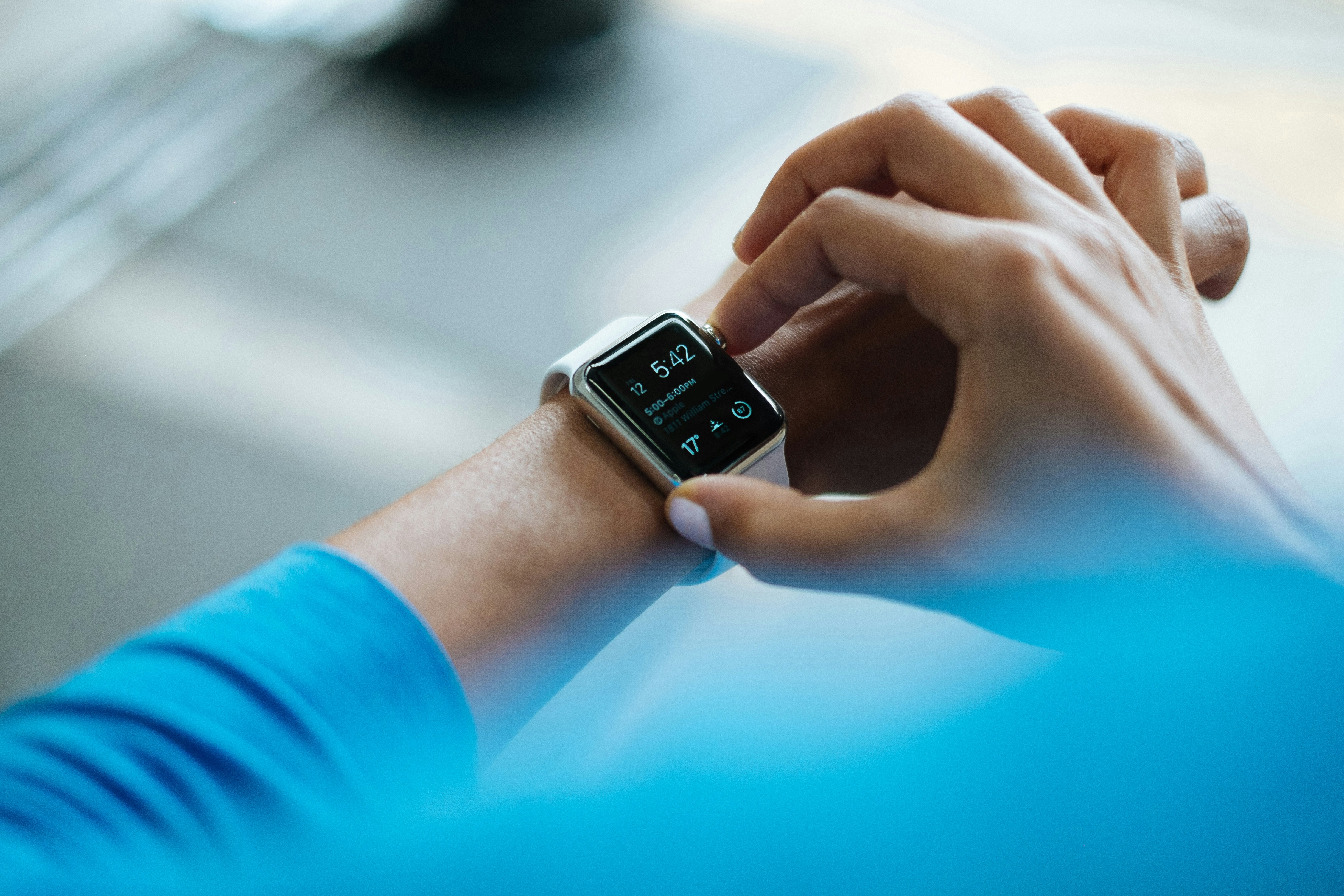 Fitness Tracker - A fitness tracking app that helps users monitor their workouts and achieve their fitness goals.
